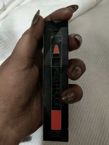 KISS PROOF Soft Lipstick - Coral