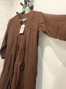 Vastramaniaa Pocket Friendly Rayon Kurta Pant Set
