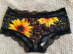 Sunflower Hipster Briefs with Black Lace Trim
