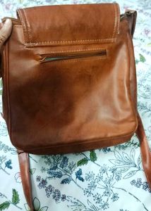 WOODLAND CROSSBODY BAG
