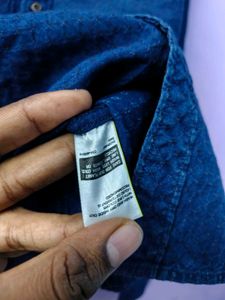 Levi's Men's Blue shirt