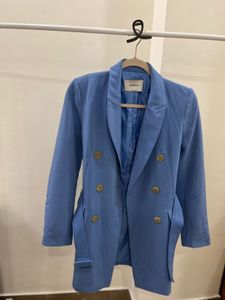 POWDER BLUE DOUBLE BREASTED LONG BELTED BLAZER