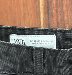 Black High-Waisted Straight Leg Jeans
