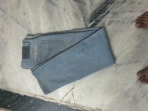 Light Wash Straight Leg Jeans