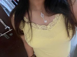 uniqlo layering cami