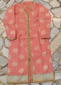 Elegant Peach Kurta with Gold Accents