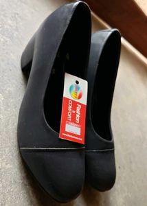 New Classic Women Black Pumps