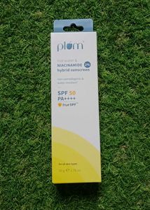 Plum Rice Water & Niacinamide Hybrid Sunscreen
