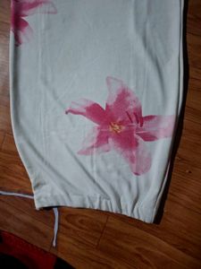 Chic Floral skirt