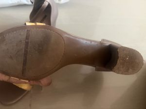 Stylish Mochi Sandals