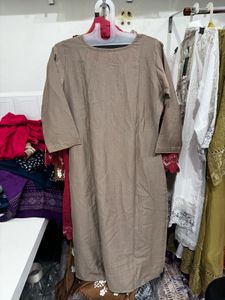 Elegant Embroidered Kurta