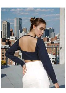 Chic Navy Blue Off-Shoulder Cropped Top