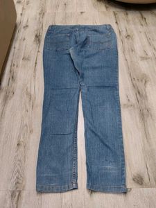 Ma4595 DJ&amp;C Jeans waist 32 inches
