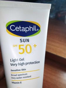 Cetaphil Sun SPF 50+ Light Gel