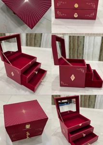Charlotte Tilbury Luxurious Vanity