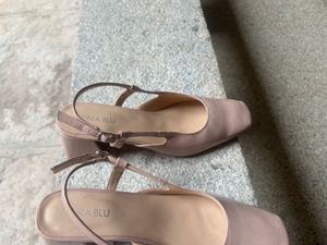 Chic Slingback Block Heels