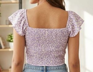 Cute Floral Tie-Front Crop Top