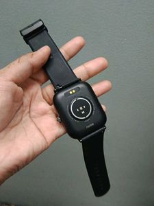 Black Smart Watch at 1199