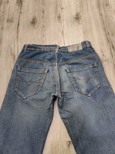 Ma5905 Sabrin baggy jeans waist 32 inches