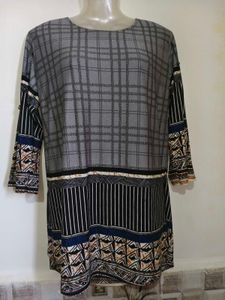 Stylish Plaid Top with Unique Sleeve Design