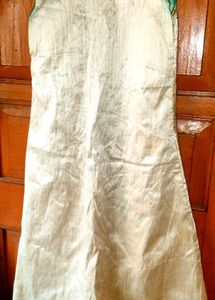 Exquisite Embroidered Kurta
