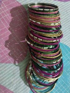 Assorted Bangle Set