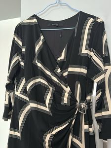 Chic Geometric Print Wrap Dress