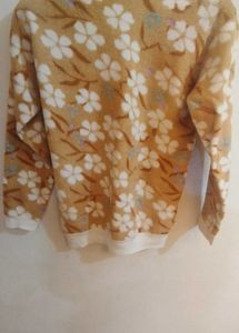 Floral Print Pullover Top