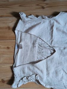 Lightweight V-Neck Top