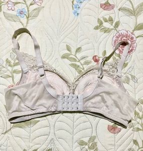Comfortable Lace Trim Bra