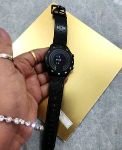 Minimalist Black Watch ⌚ price Dropped 🤗