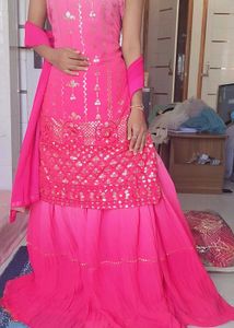 Beautiful Pink Kurta lehanga set with Dupatta