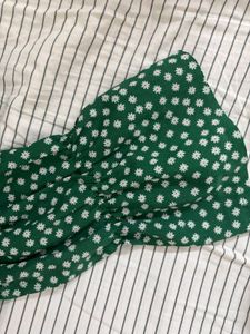 Green Floral Puff Sleeve Top
