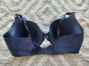 ✨ Warner’s Underarm-Smoothing T-Shirt Bra ✨