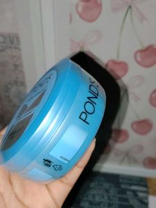 Pond's Super Light Gel Moisturizer