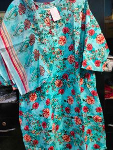 3xl Beautiful Floral Print Kurta with Dupatta