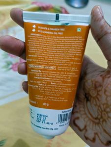 The Derma Co Cleanser and sunscreen
