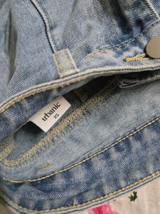 Wide Leg Cargo Jeans