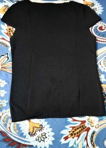 CHIC EMBELLISHED BLACK TOP