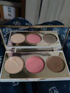 MyGlamm Chisel It Contour &amp; Highlight Kit