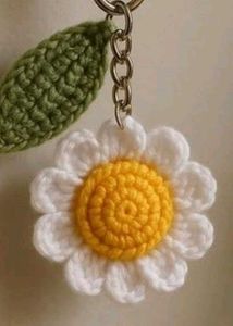 Handmade Crochet Daisy Keychain