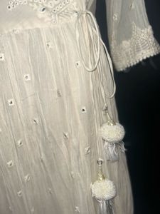 Elegant White Chikankari Kurta
