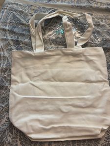 inde wild tote bag