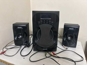 Philips 2.1 Multimedia Speaker System