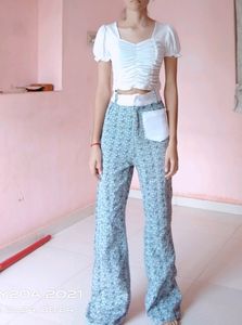 Urbanic Straight Leg Jeans