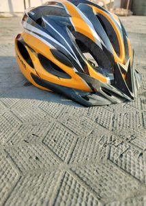 STRAUSS CYCLING HELMET