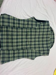 H&amp;M Tartan Plaid Sleeveless Blazer