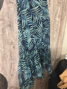 Flowy Tropical Print Maxi Dress
