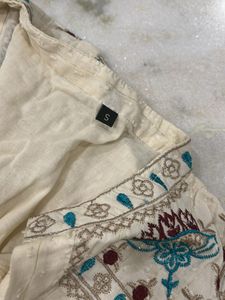 Embroidered Tiered Kurta