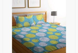 Vibrant Leaf Print Bedding Set